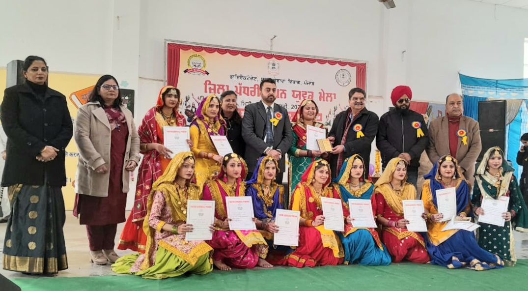 लोक मेले रंगले पंजाब के सपने को साकार करेंगे - डिप्टी कमिश्नर रंधावा